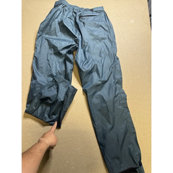 Mens Mountain Hardwear nylon green rain pants hiking size M $120 - Picture 7 of 9
